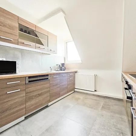 Tolstov - 5 - Dachgeschoss - Citycenter Apartmán