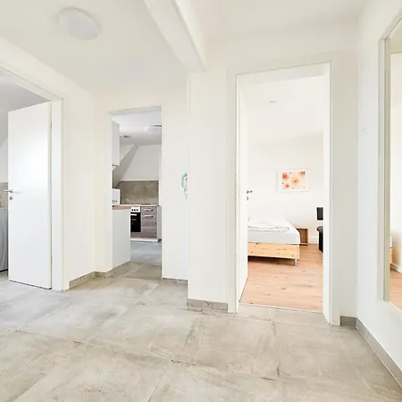 Apartmán Tolstov - 5 - Dachgeschoss - Citycenter Krefeld