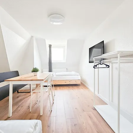 Tolstov - 5 - Dachgeschoss - Citycenter Apartmán